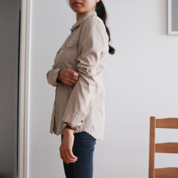 Beige shirts - Picture 9 of 10